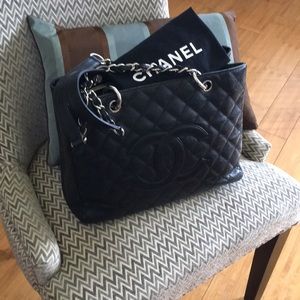 Authentic Chanel Grand Shopping Tote